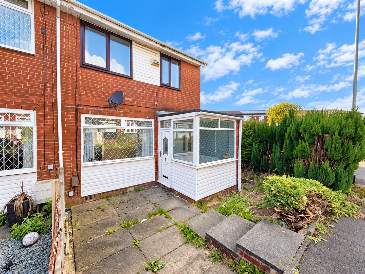 Whitland Drive